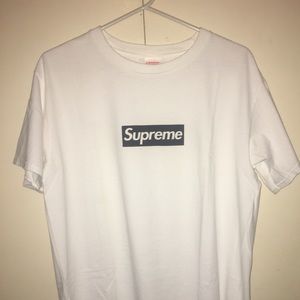 Supreme T shirt